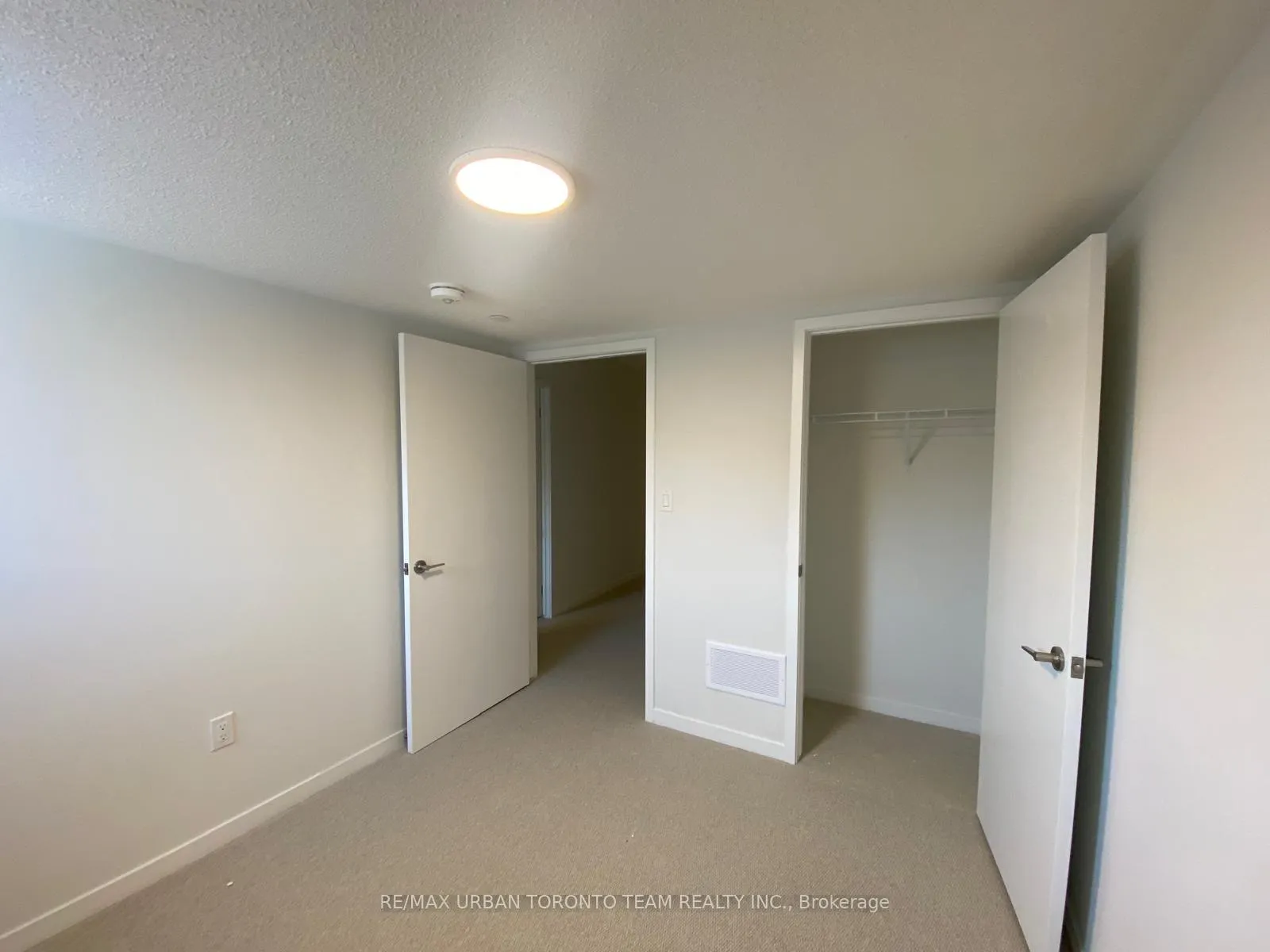 Photo 21 of Unit 325, 130 Honeycrisp Crescent, Vaughan, Vaughan Corporate Centre — HOMEH