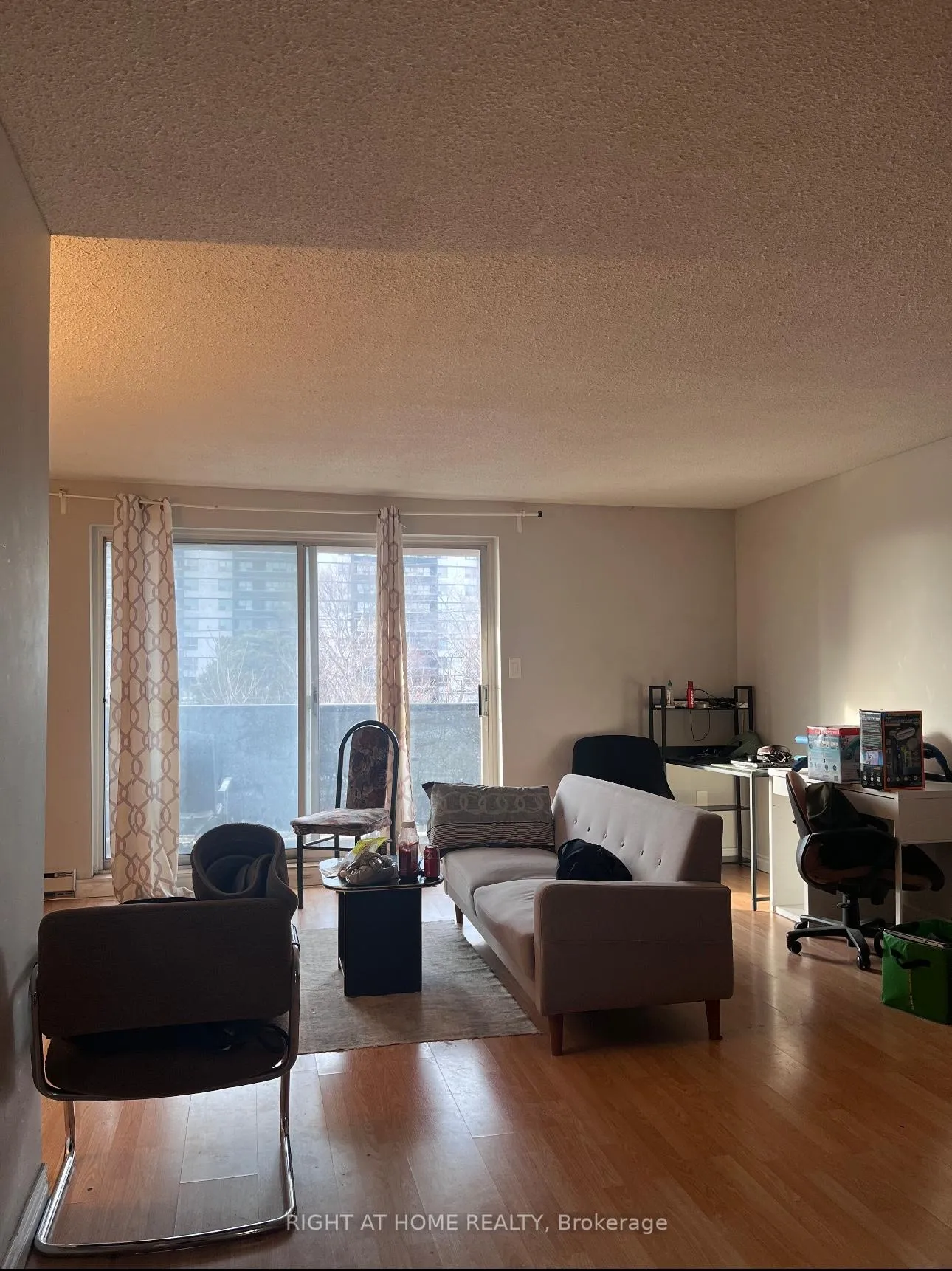Front of Unit 76, 91 Muir Drive