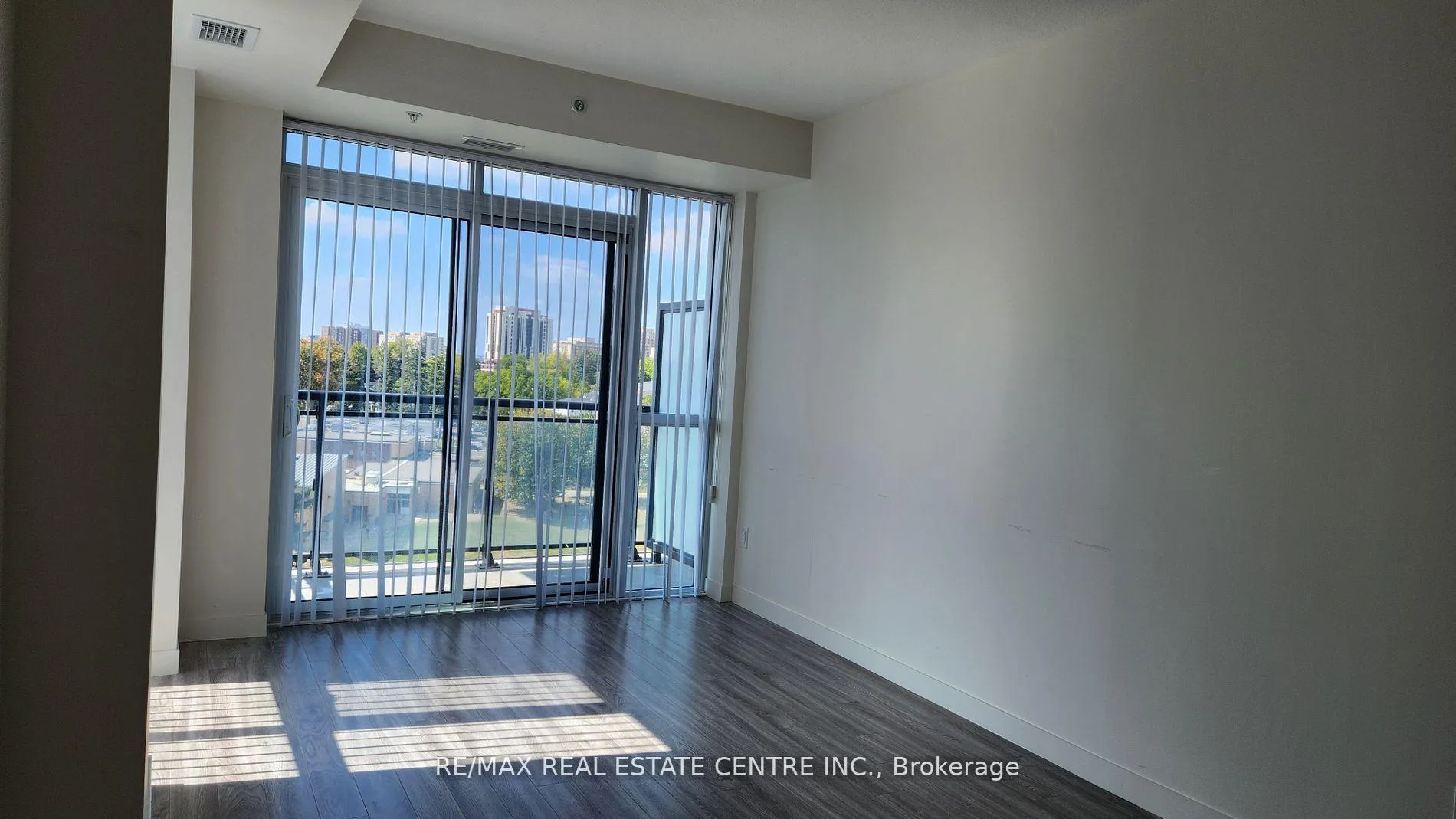 Photo 6 of Unit 904, 128 King St Street N, Waterloo — HOMEH