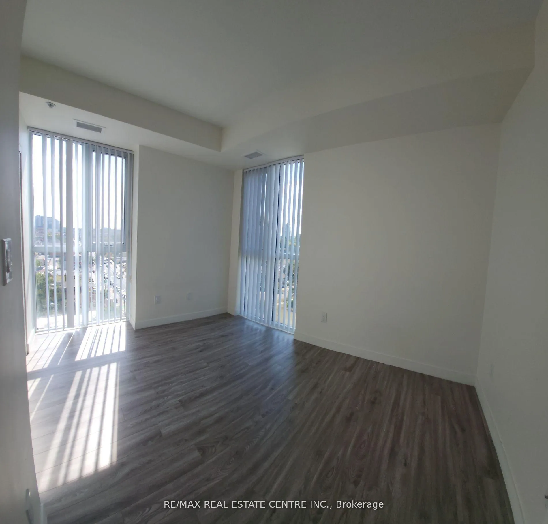 Photo 9 of Unit 904, 128 King St Street N, Waterloo — HOMEH