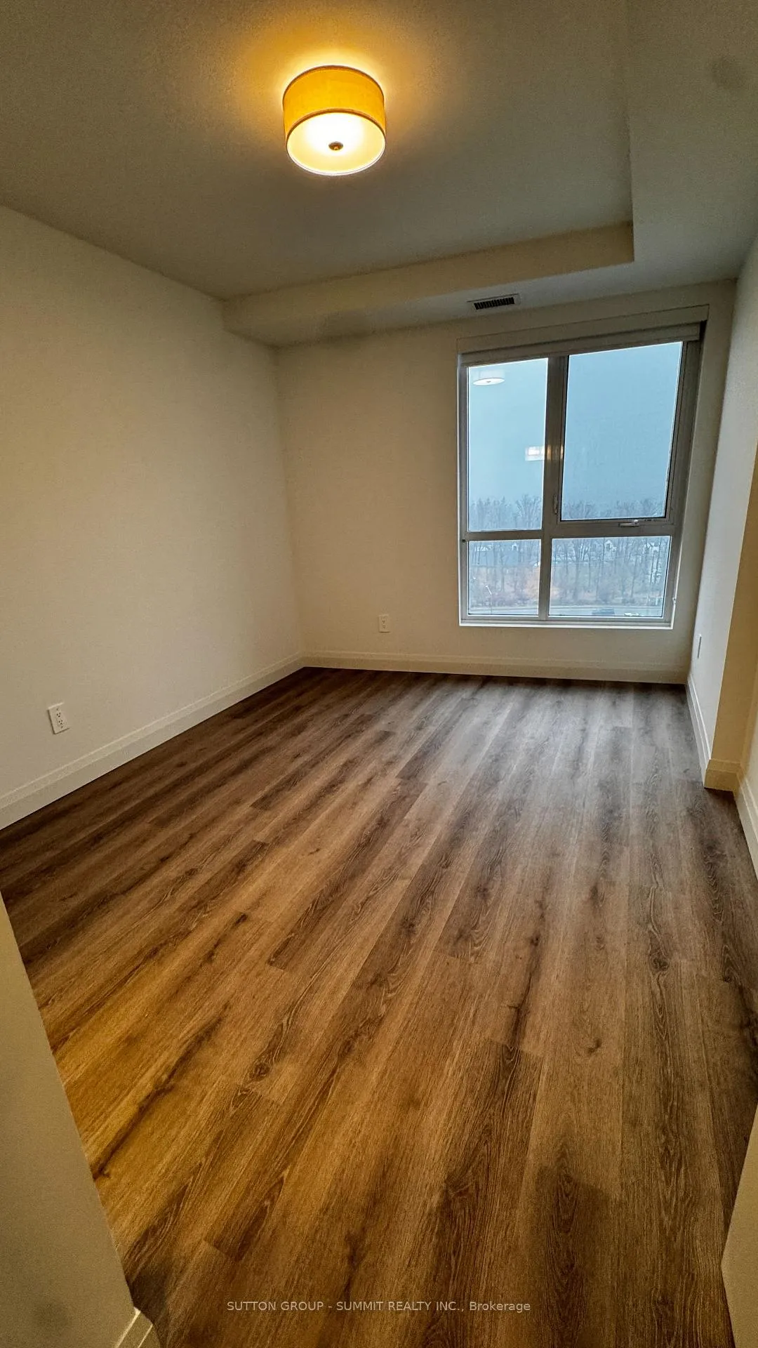 Photo 2 of Unit 909, 1333 Weber Street E, Kitchener — HOMEH