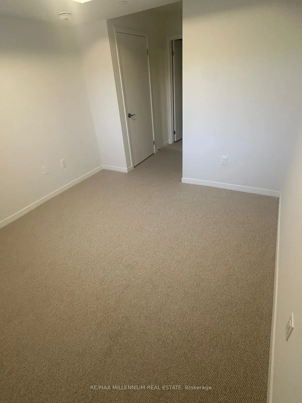 Photo 6 of Unit 276, 150 Honeycrisp Crescent, Vaughan, Vaughan Corporate Centre — HOMEH