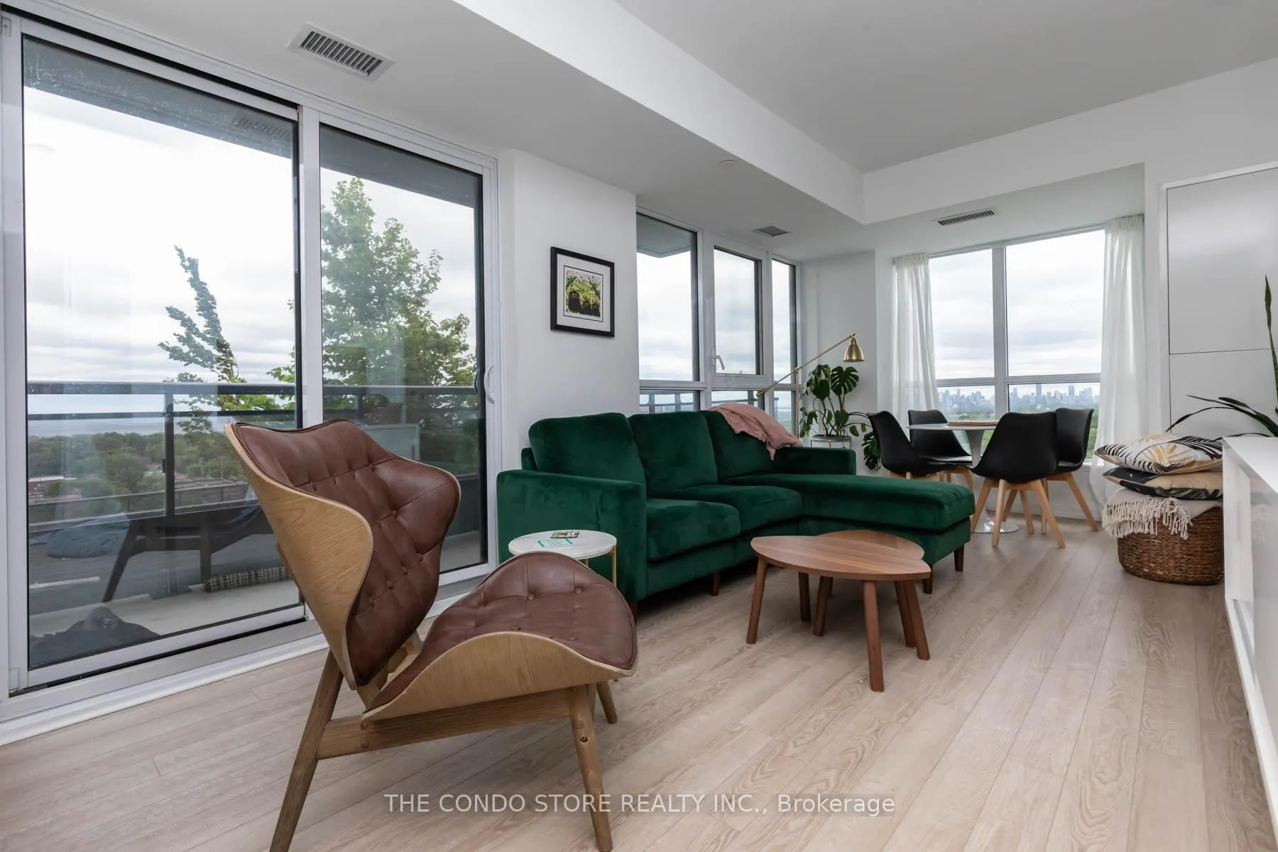 Photo 2 of Unit 1408, 286 Main Street, Toronto, East End-Danforth — HOMEH