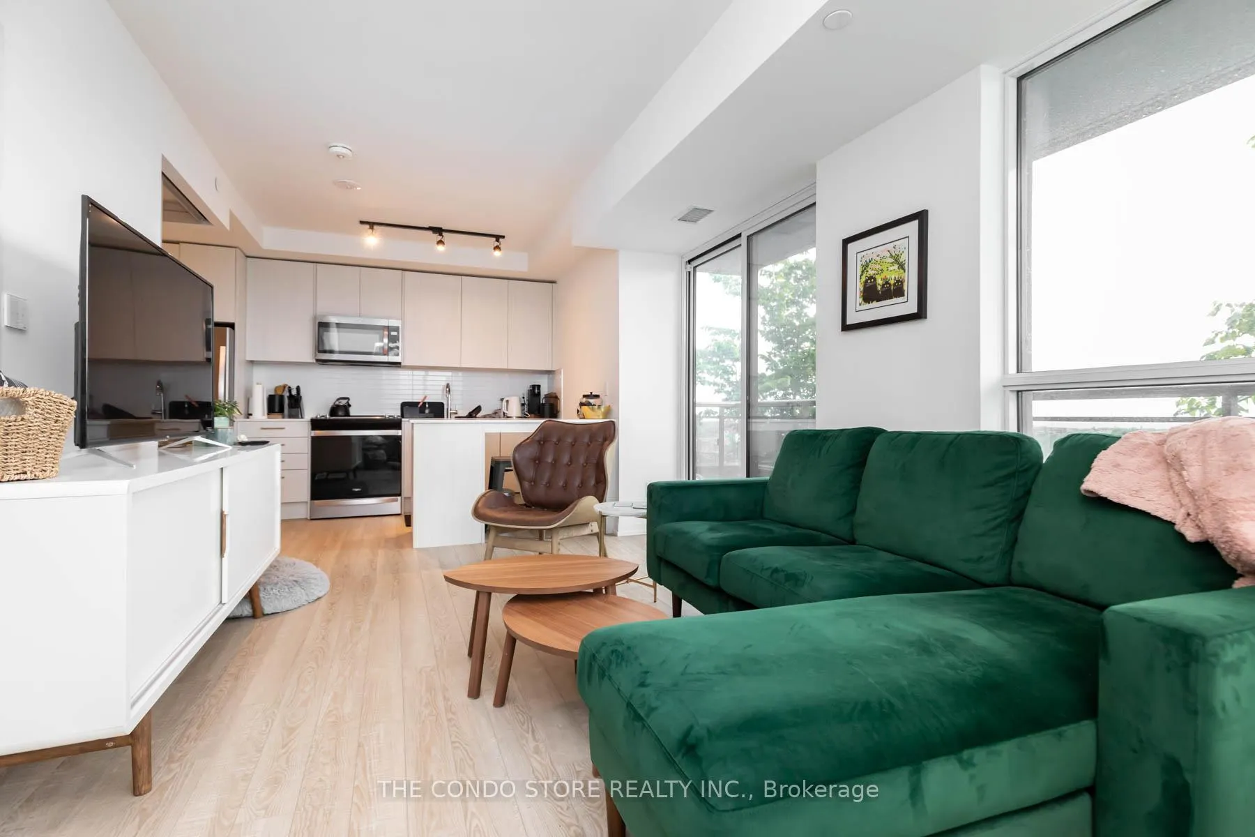 Photo 7 of Unit 1408, 286 Main Street, Toronto, East End-Danforth — HOMEH