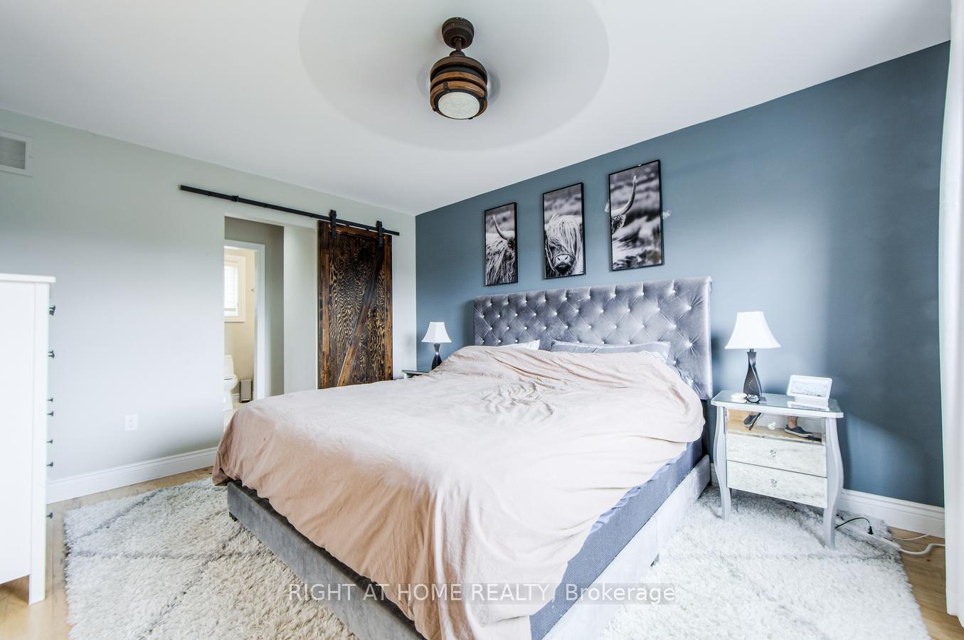 Photo 26 of 34 Lang Drive, Barrie, 400 West — HOMEH