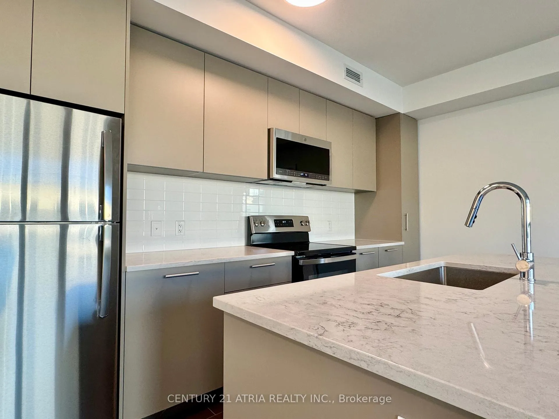 Photo 9 of Unit PH02, 101 Cathedral High Street, Markham, Cathedraltown — HOMEH