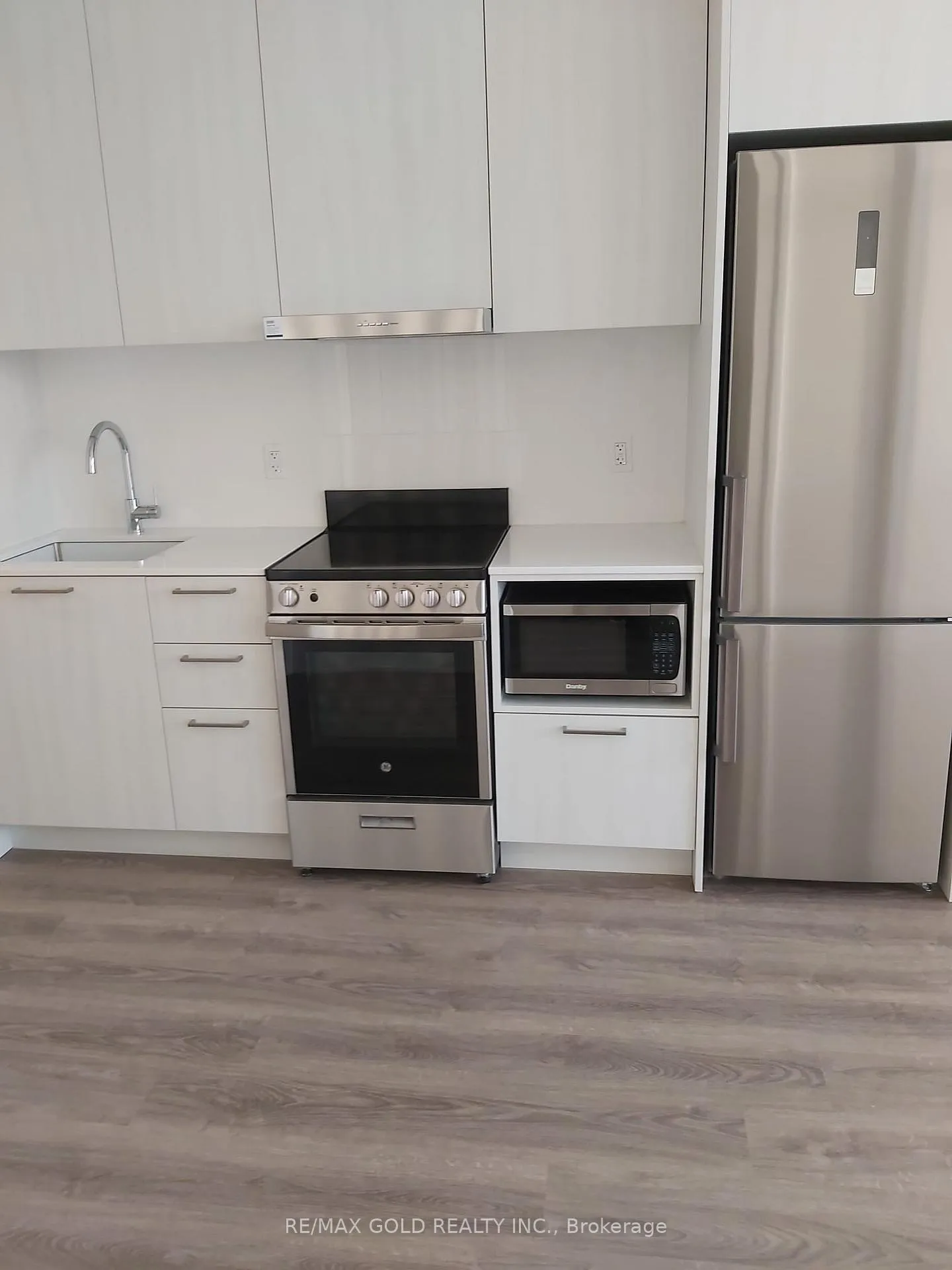 Photo 2 of Unit 2108, 195 Commerce Street, Vaughan, Vaughan Corporate Centre — HOMEH