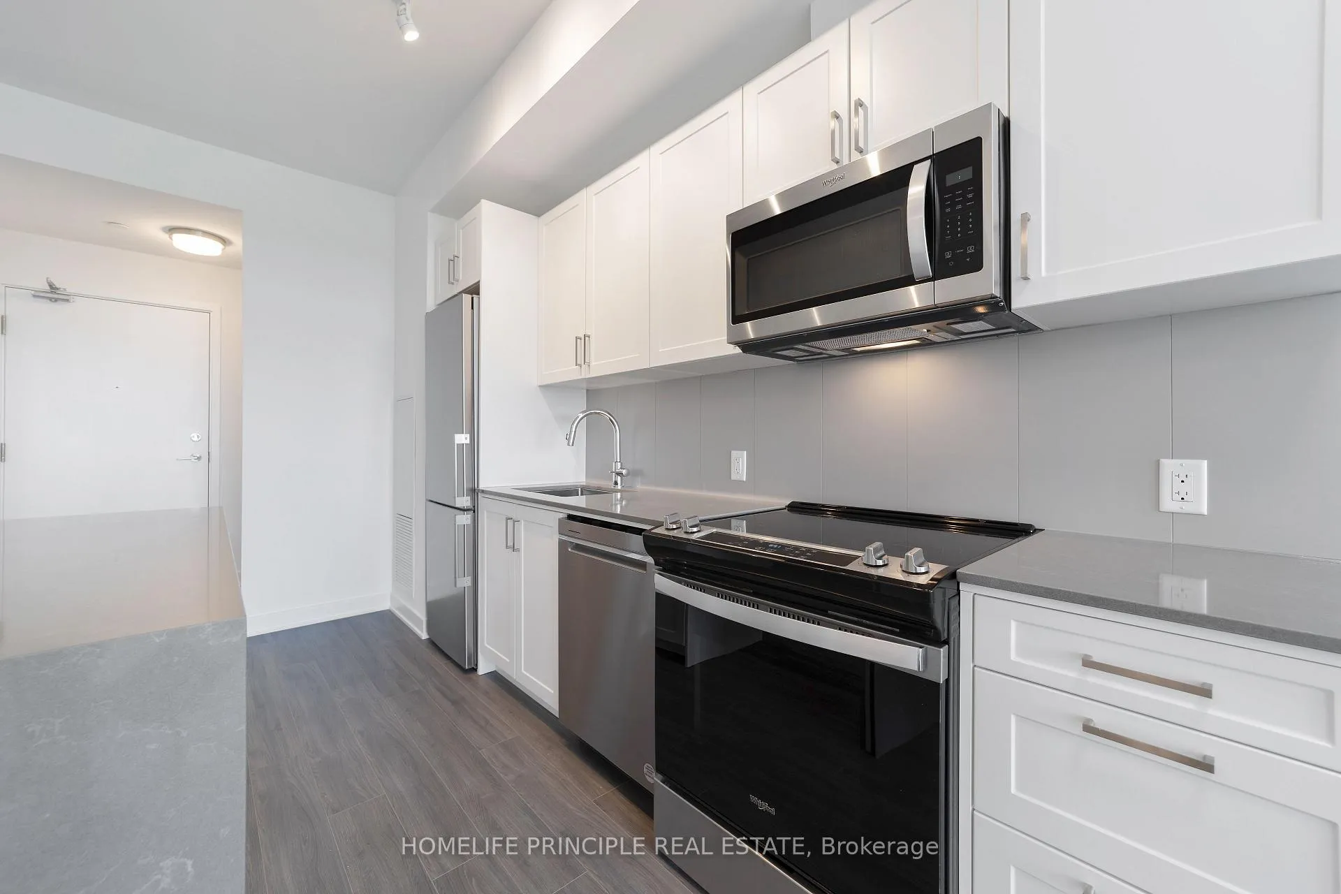 Photo 11 of Unit 511, 681 Yonge Street, Barrie, Painswick South — HOMEH