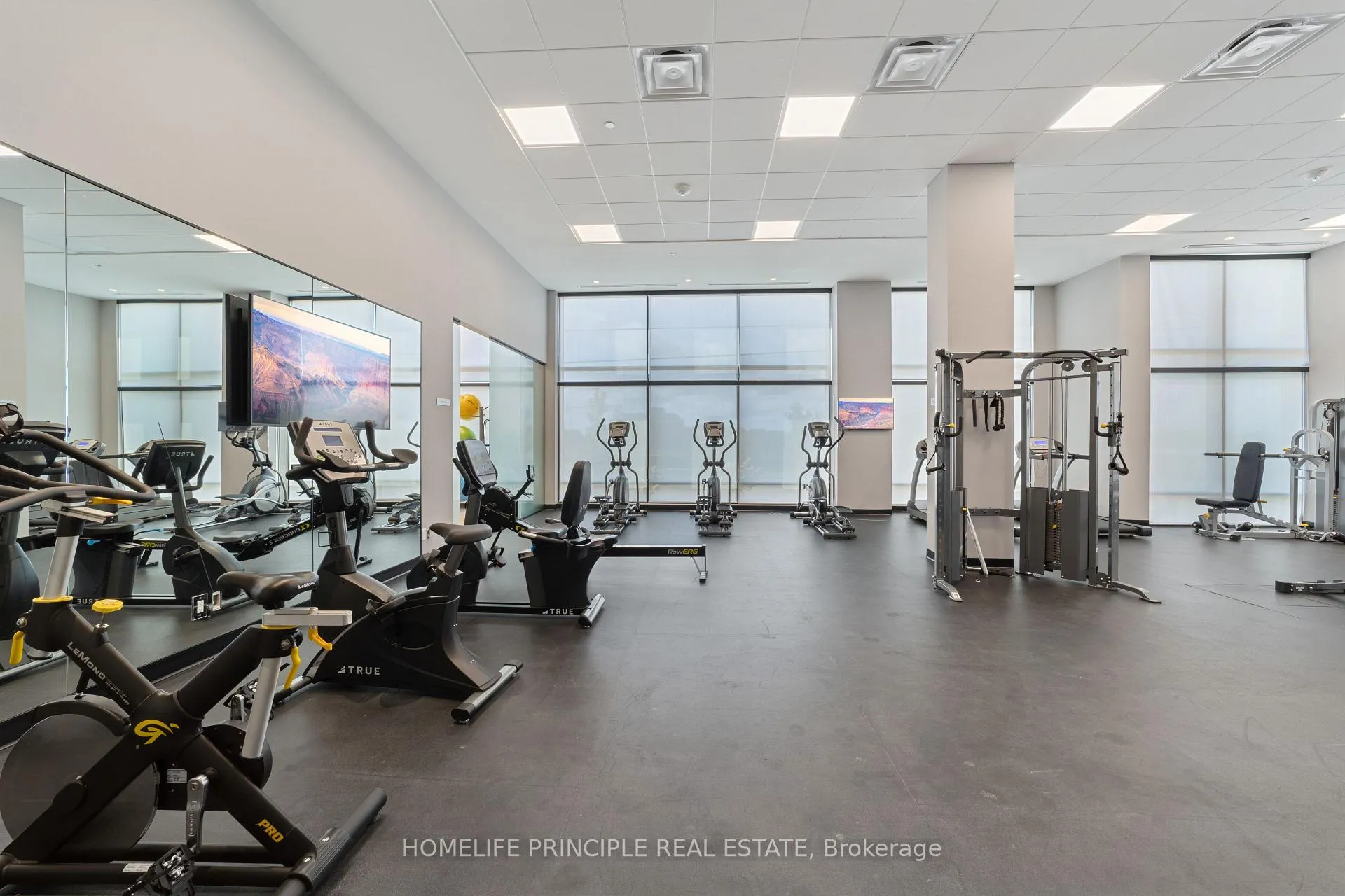 Photo 25 of Unit 511, 681 Yonge Street, Barrie, Painswick South — HOMEH