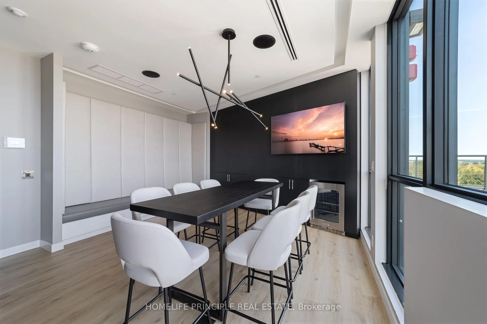 Photo 30 of Unit 511, 681 Yonge Street, Barrie, Painswick South — HOMEH