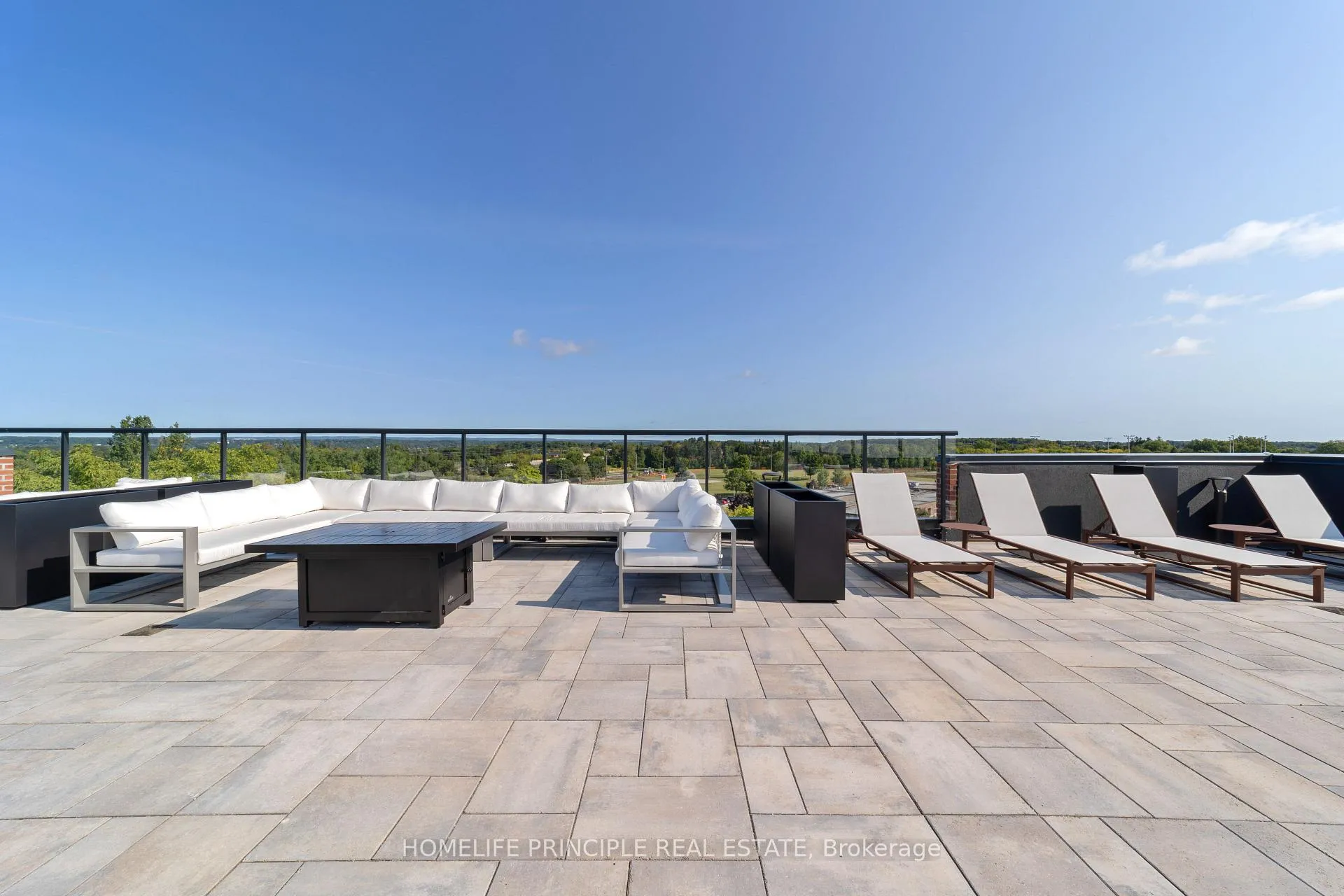 Photo 33 of Unit 511, 681 Yonge Street, Barrie, Painswick South — HOMEH