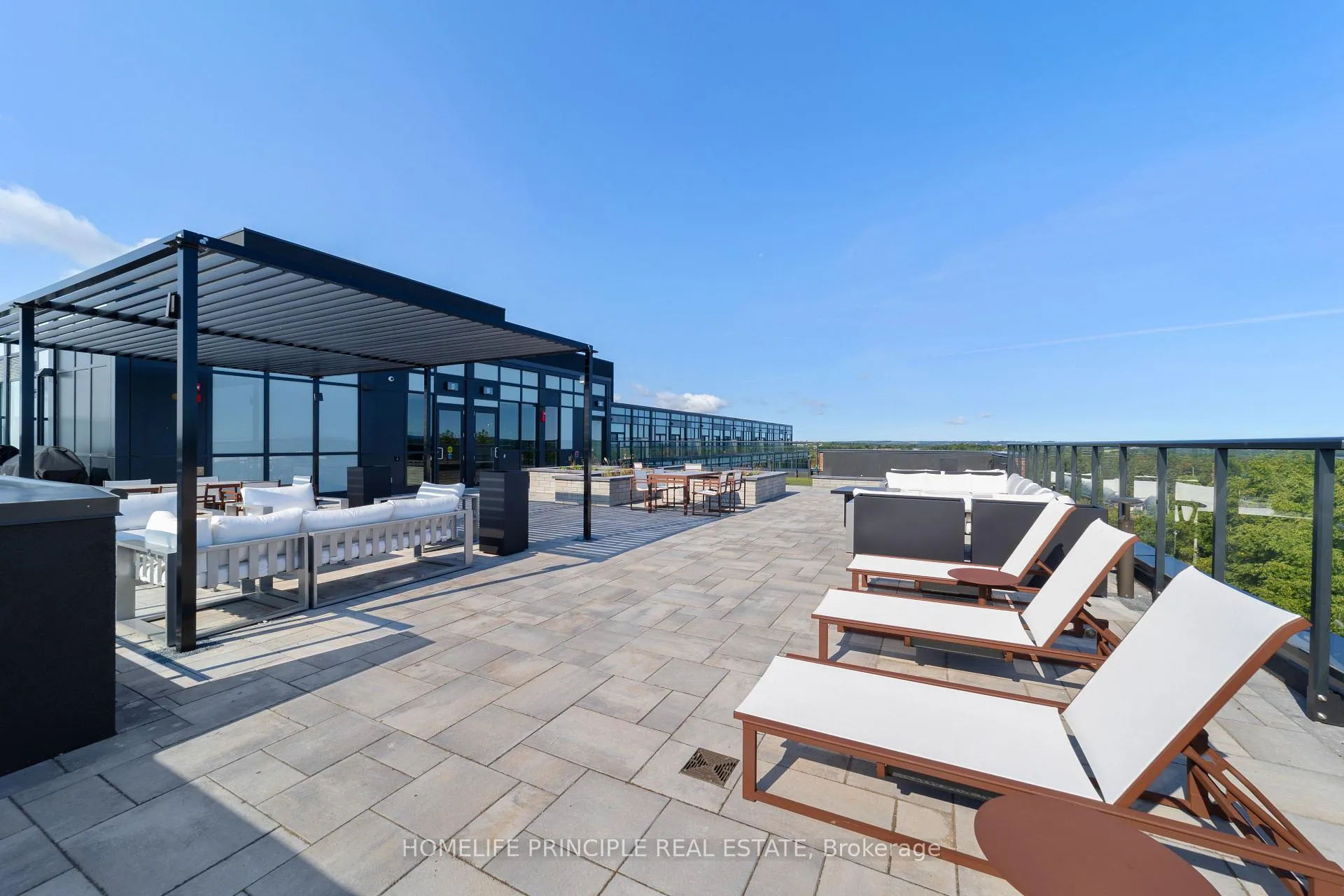 Photo 35 of Unit 511, 681 Yonge Street, Barrie, Painswick South — HOMEH