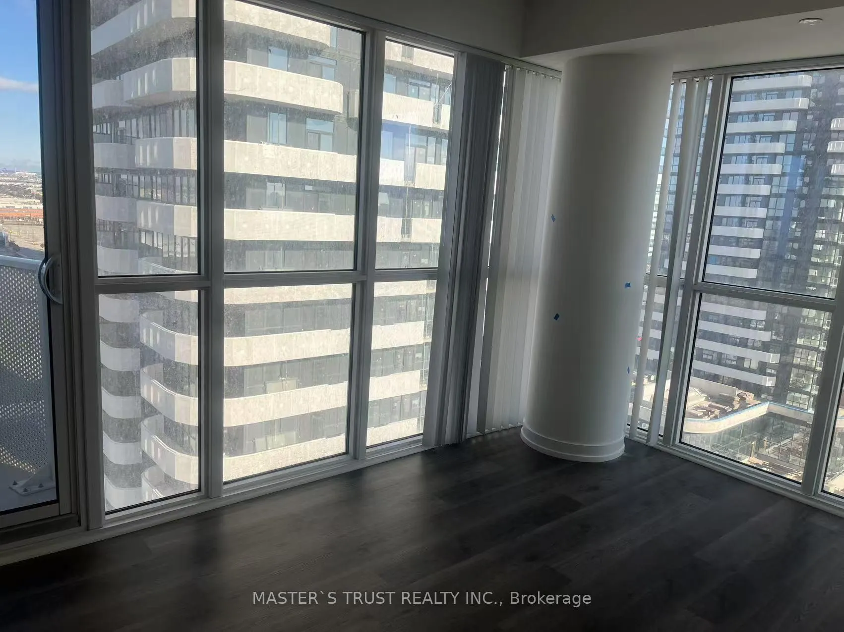 Photo 3 of Unit 1715, 195 Commerce Street S, Vaughan, Vaughan Corporate Centre — HOMEH