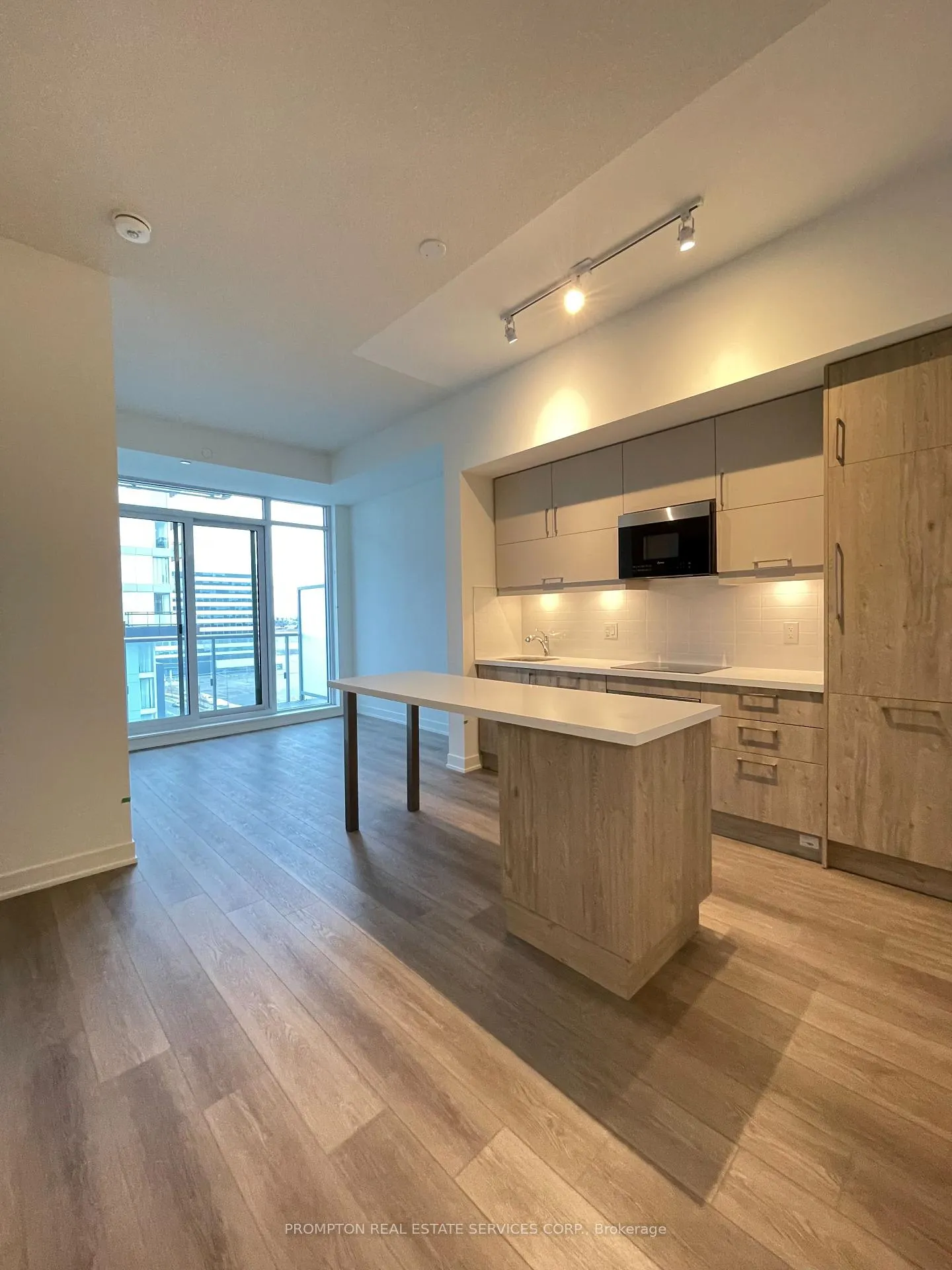 Photo 1 of Unit A1018, 8119 Birchmount Road, Markham, Unionville — HOMEH