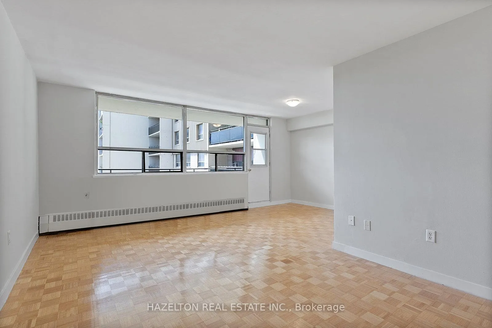 Photo 7 of Unit 1111, 126 Bellamy Road, Scarborough, Eglinton East — HOMEH