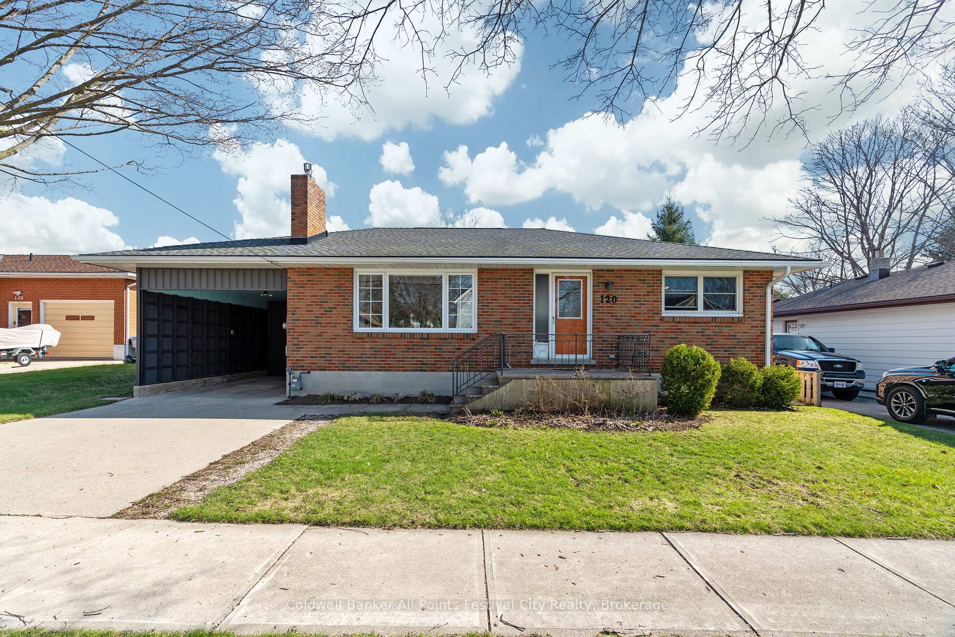 Photo 1 of 120 Newgate Street, Goderich, Goderich (Town) — HOMEH
