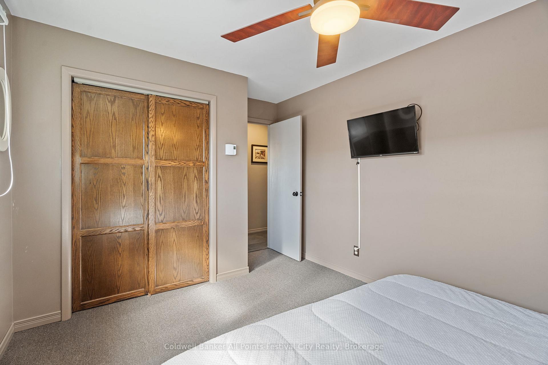 Photo 24 of 120 Newgate Street, Goderich, Goderich (Town) — HOMEH