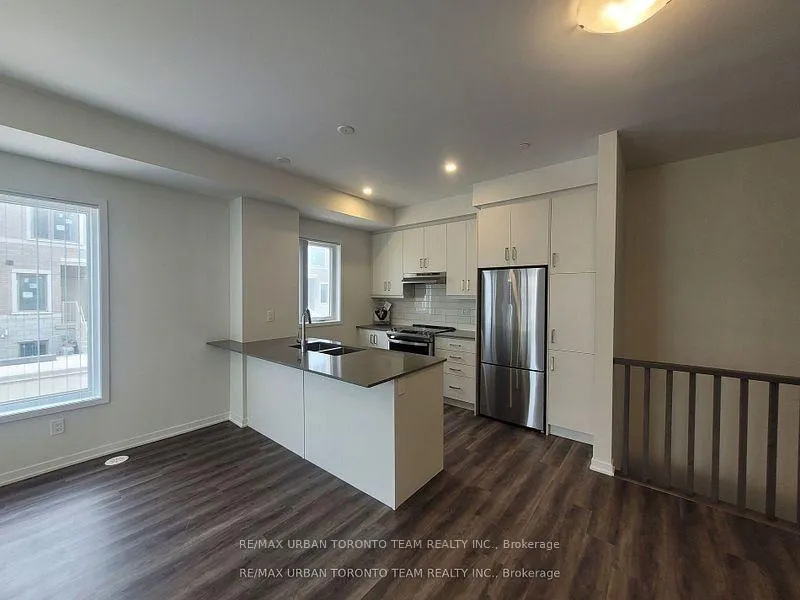 Photo 3 of Unit 171, 151 Honeycrisp Cres, Vaughan, Vaughan Corporate Centre — HOMEH