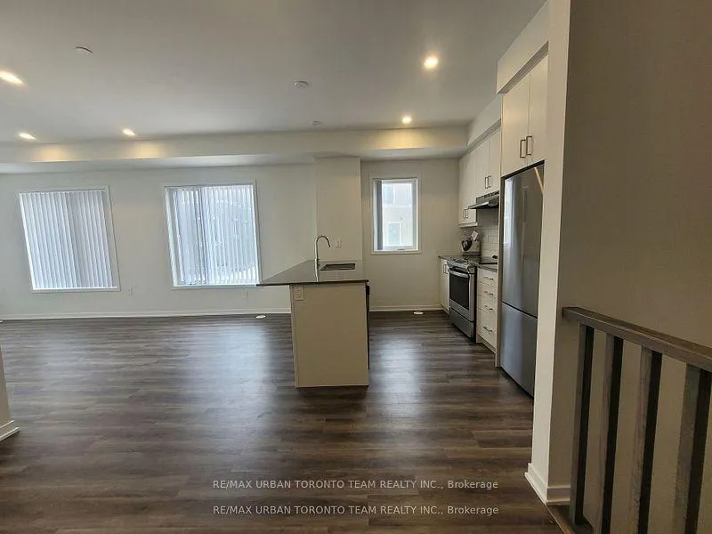 Photo 5 of Unit 171, 151 Honeycrisp Cres, Vaughan, Vaughan Corporate Centre — HOMEH