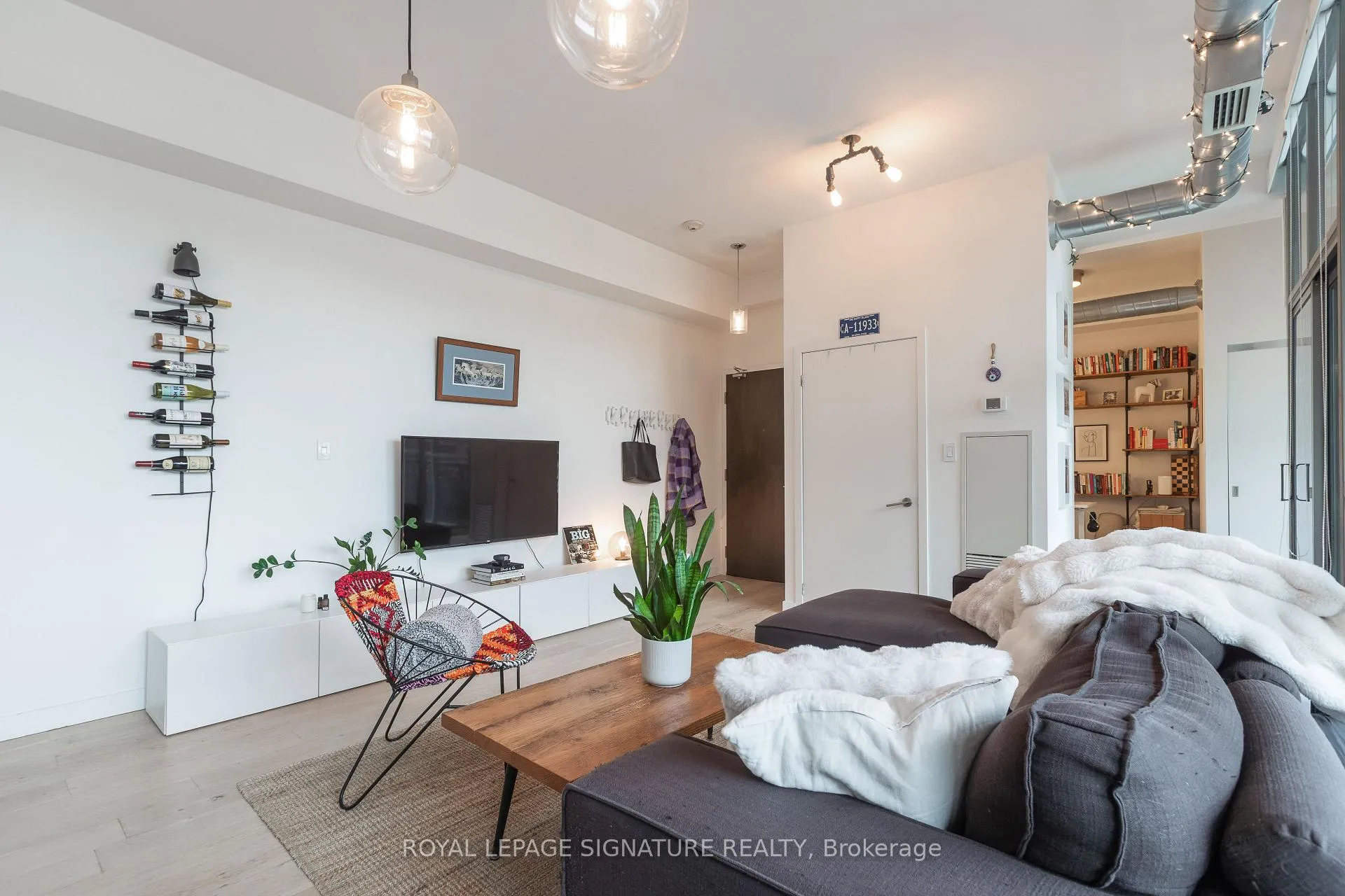 Photo 2 of Unit 512, 625 Queen Street E, Toronto, South Riverdale — HOMEH
