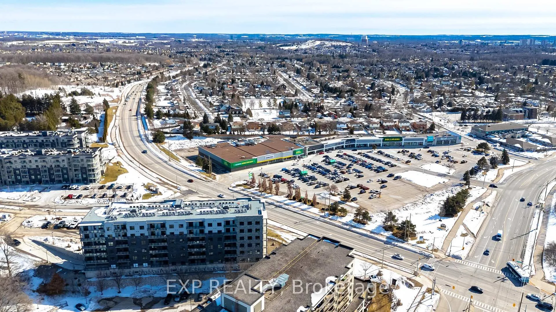 Photo 5 of Unit 202, 1000 Lackner Place, Kitchener — HOMEH