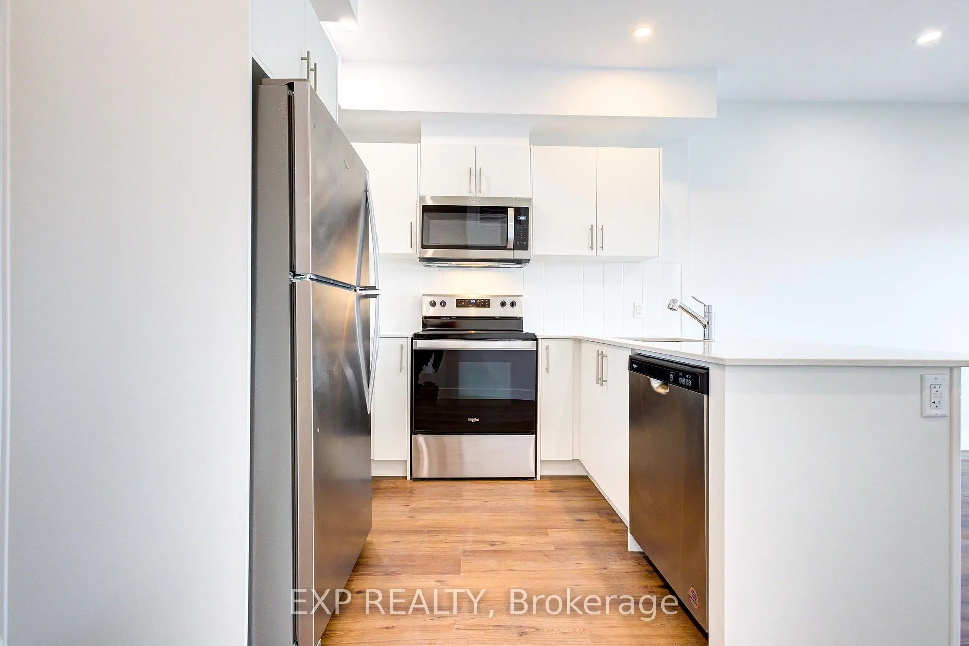 Photo 27 of Unit 202, 1000 Lackner Place, Kitchener — HOMEH