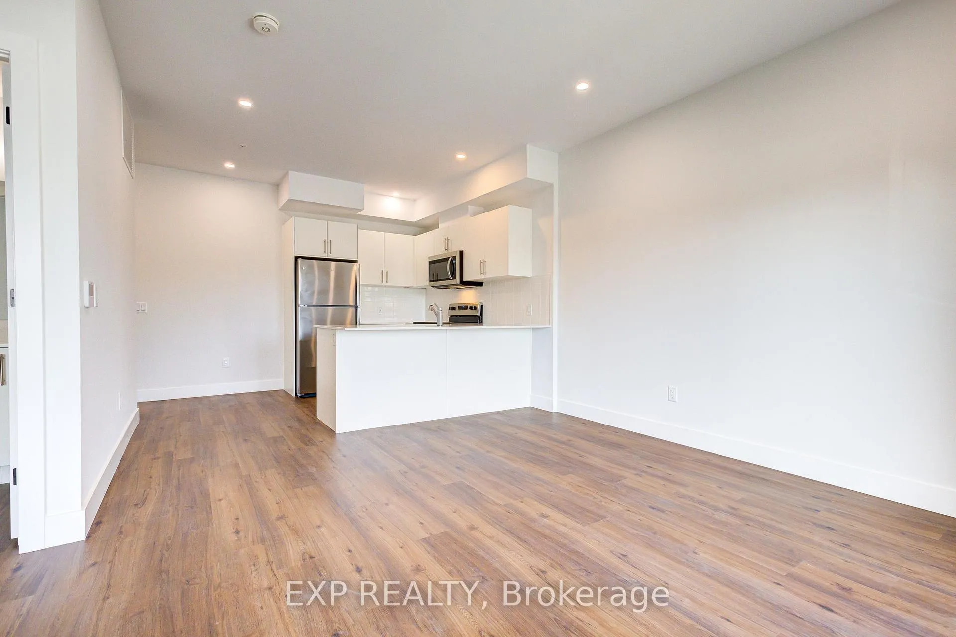 Photo 30 of Unit 202, 1000 Lackner Place, Kitchener — HOMEH