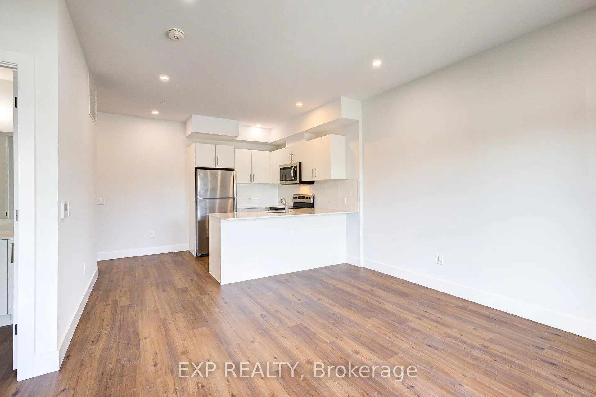 Photo 36 of Unit 202, 1000 Lackner Place, Kitchener — HOMEH