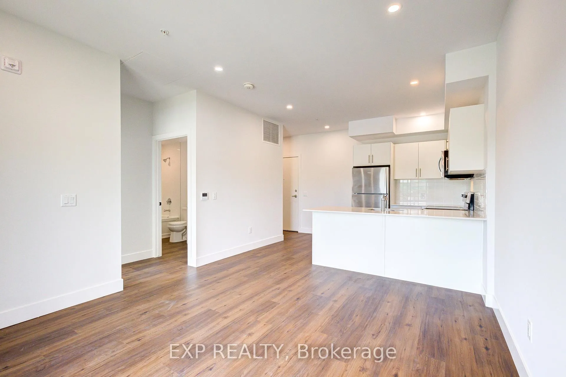 Photo 38 of Unit 202, 1000 Lackner Place, Kitchener — HOMEH