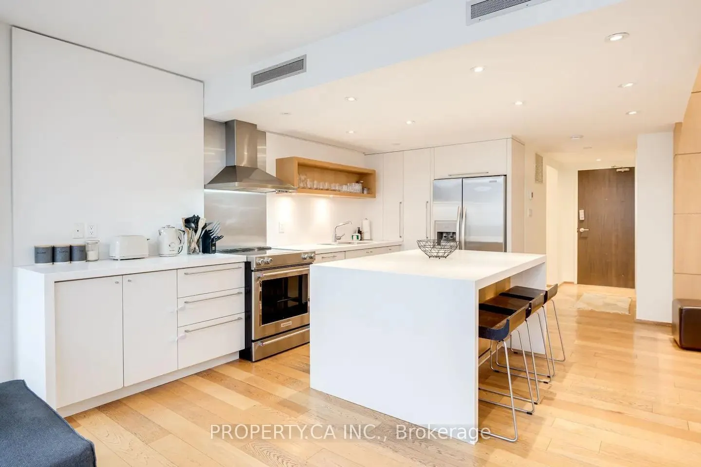 Photo 1 of Unit 308, 160 Bedford Road, Toronto, The Annex — HOMEH