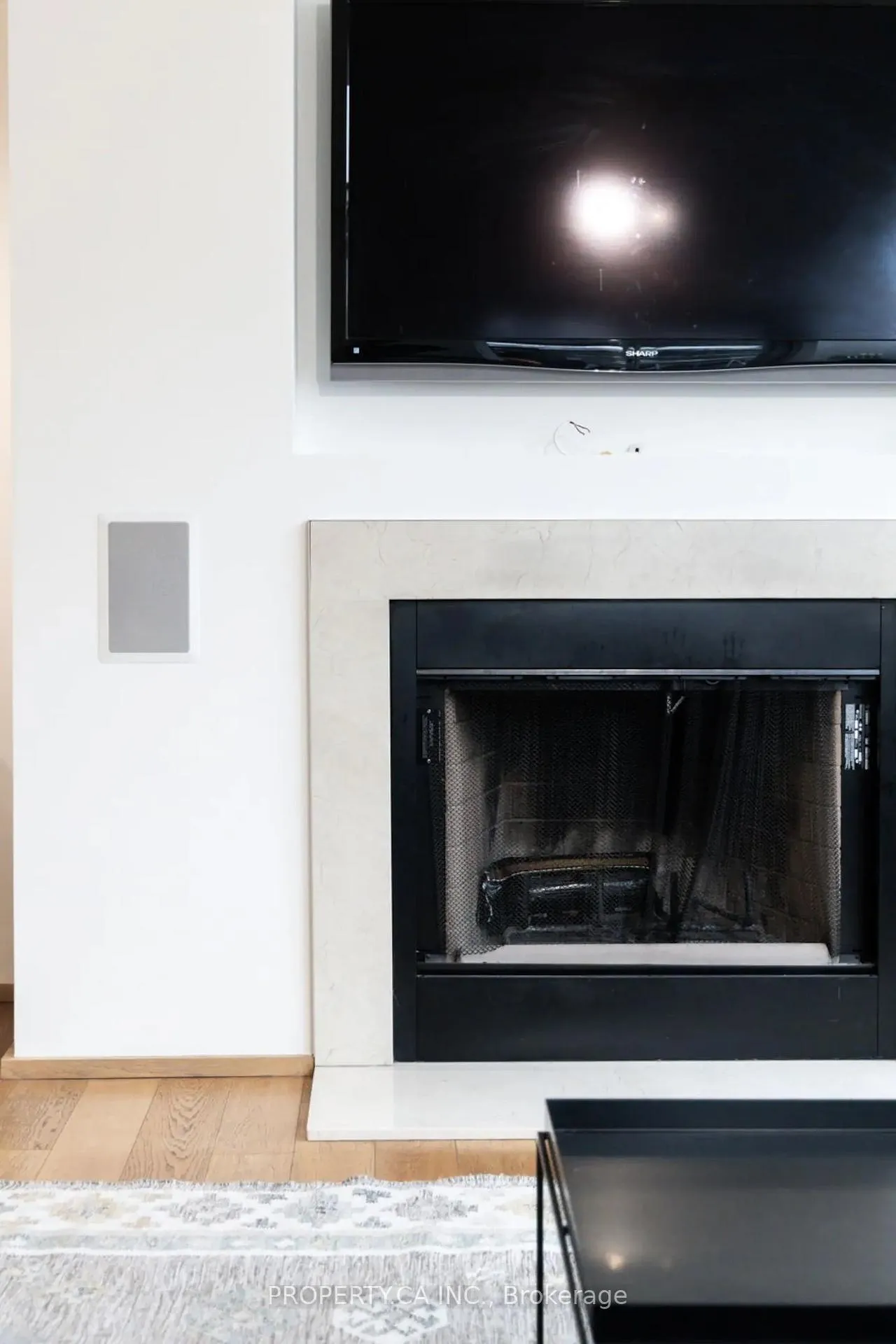 Photo 5 of Unit 308, 160 Bedford Road, Toronto, The Annex — HOMEH