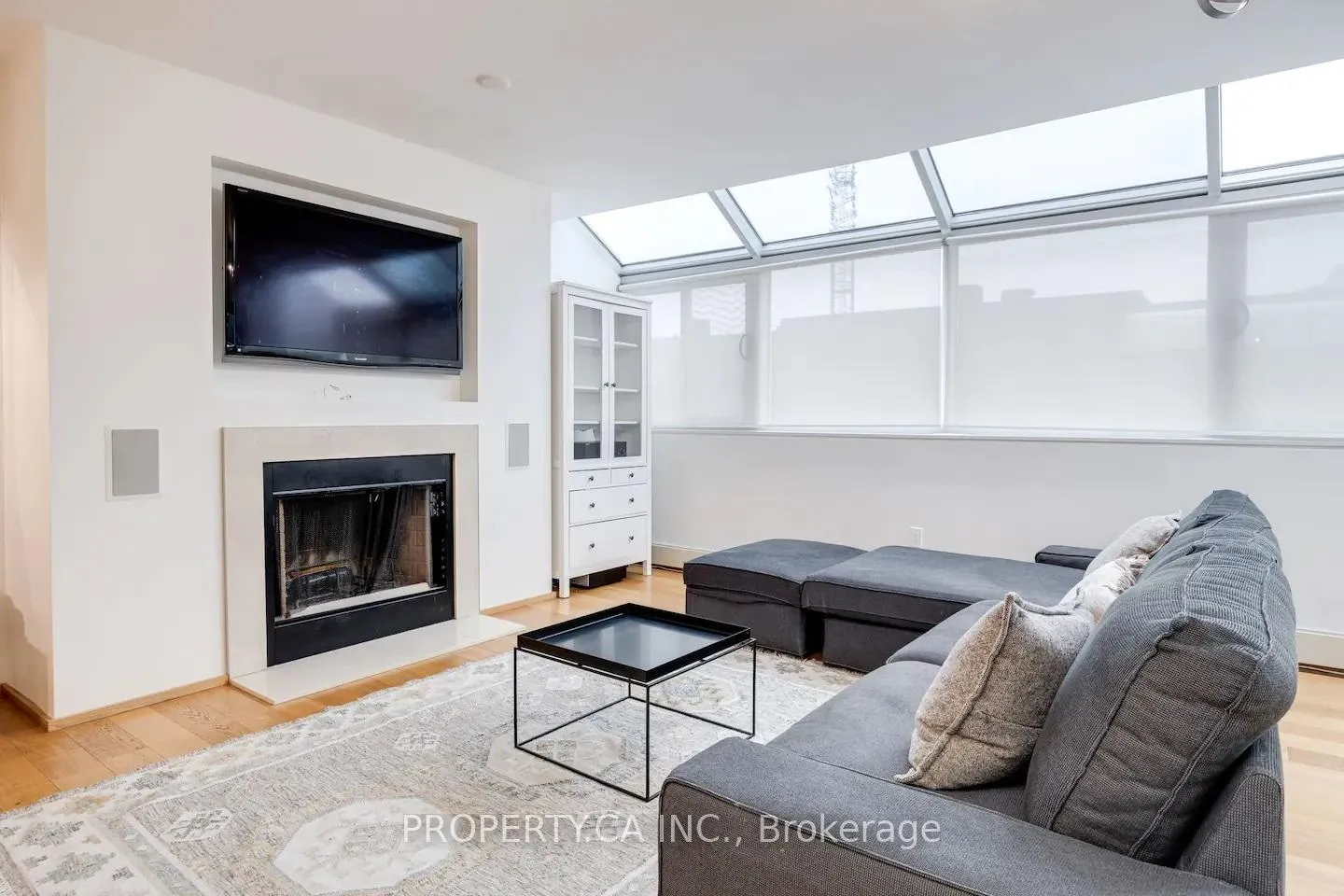 Photo 6 of Unit 308, 160 Bedford Road, Toronto, The Annex — HOMEH