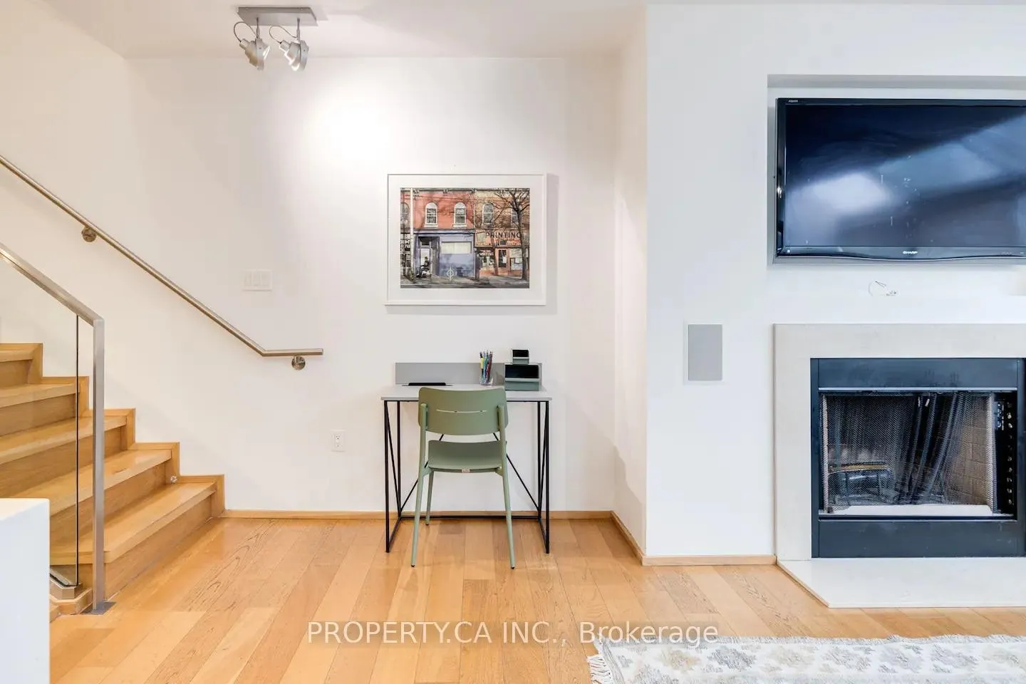 Photo 8 of Unit 308, 160 Bedford Road, Toronto, The Annex — HOMEH