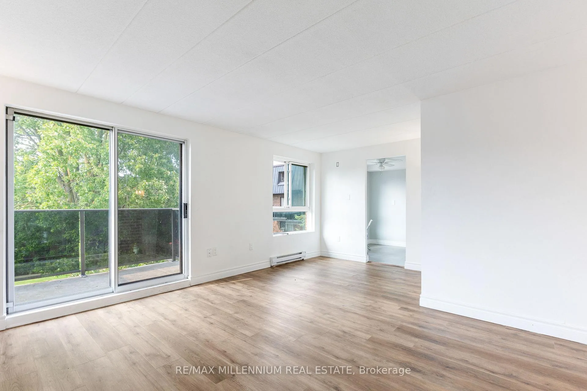 Photo 6 of Unit 57, 53 Taunton Road E, Oshawa, Centennial — HOMEH