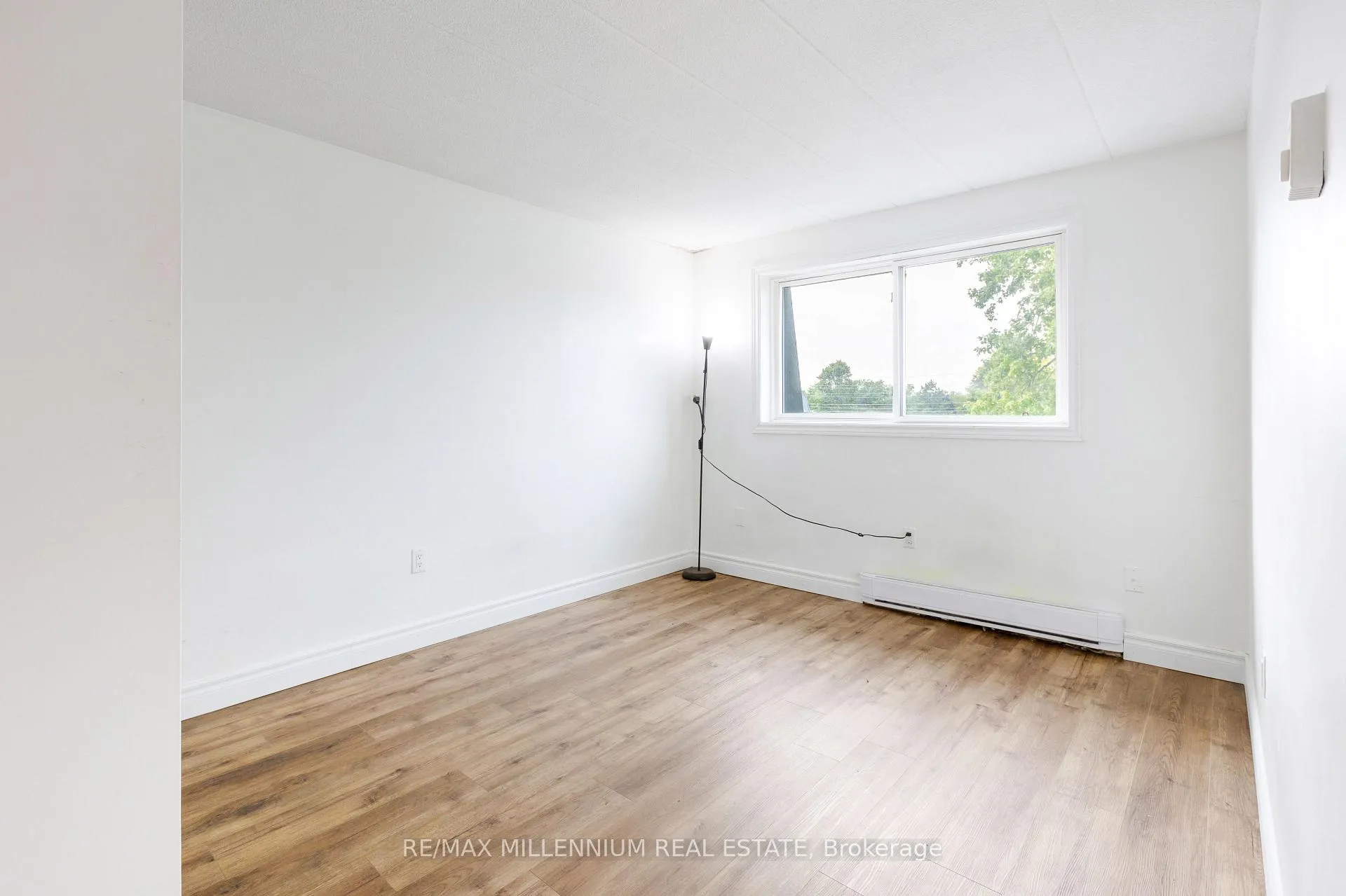 Photo 14 of Unit 57, 53 Taunton Road E, Oshawa, Centennial — HOMEH