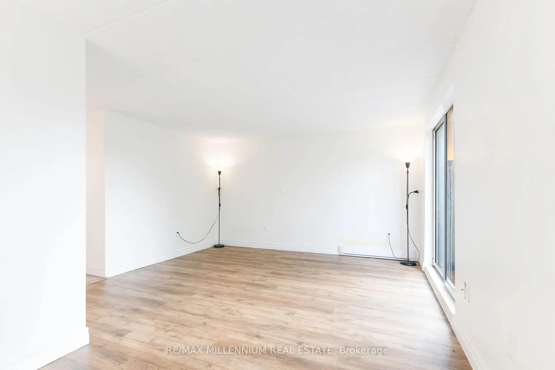 Photo 26 of Unit 57, 53 Taunton Road E, Oshawa, Centennial — HOMEH