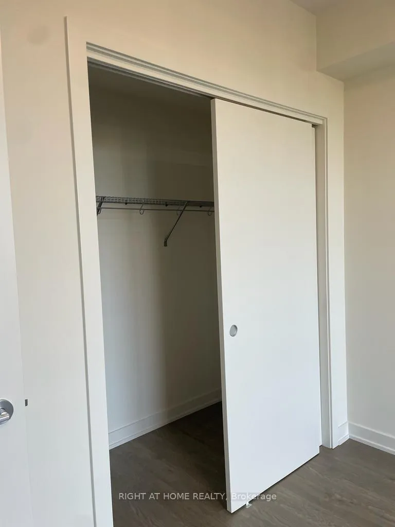 Photo 3 of Unit 621, 212 King William Street, Hamilton, Beasley — HOMEH