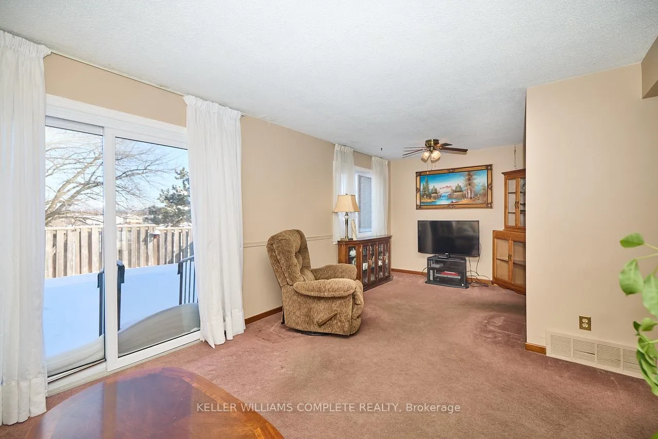 Photo 5 of Unit 139, 201 Queen Victoria Drive, Hamilton, Quinndale — HOMEH