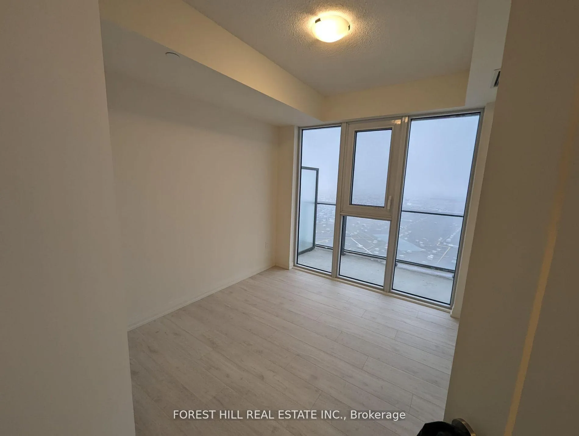 Photo 7 of Unit 1821, 9000 Jane Street, Vaughan, Concord — HOMEH