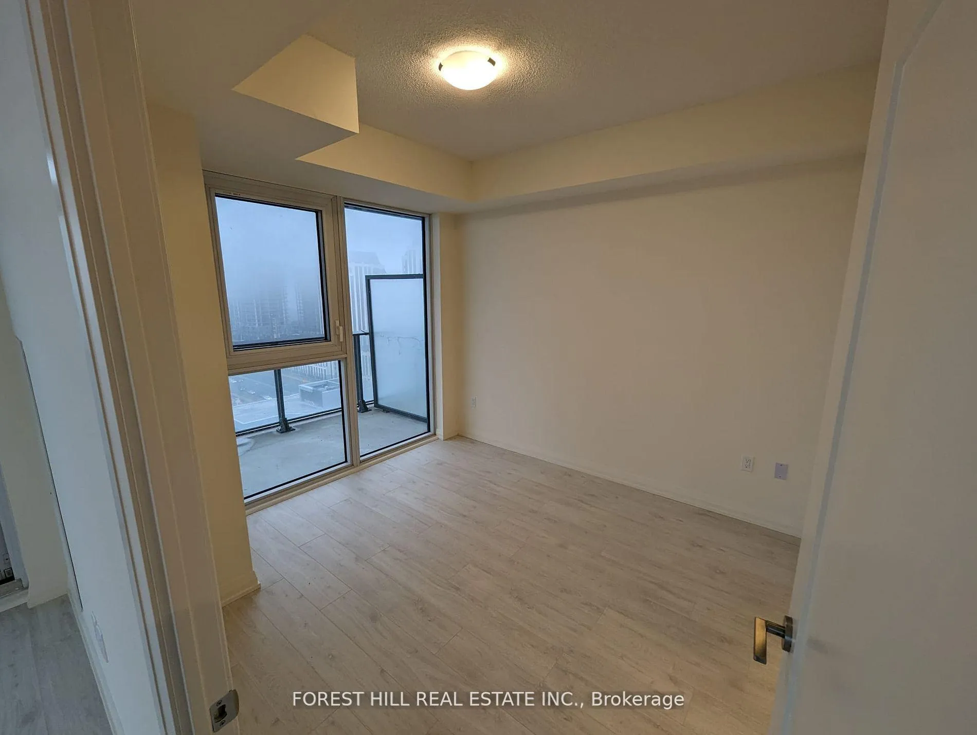 Photo 8 of Unit 1821, 9000 Jane Street, Vaughan, Concord — HOMEH