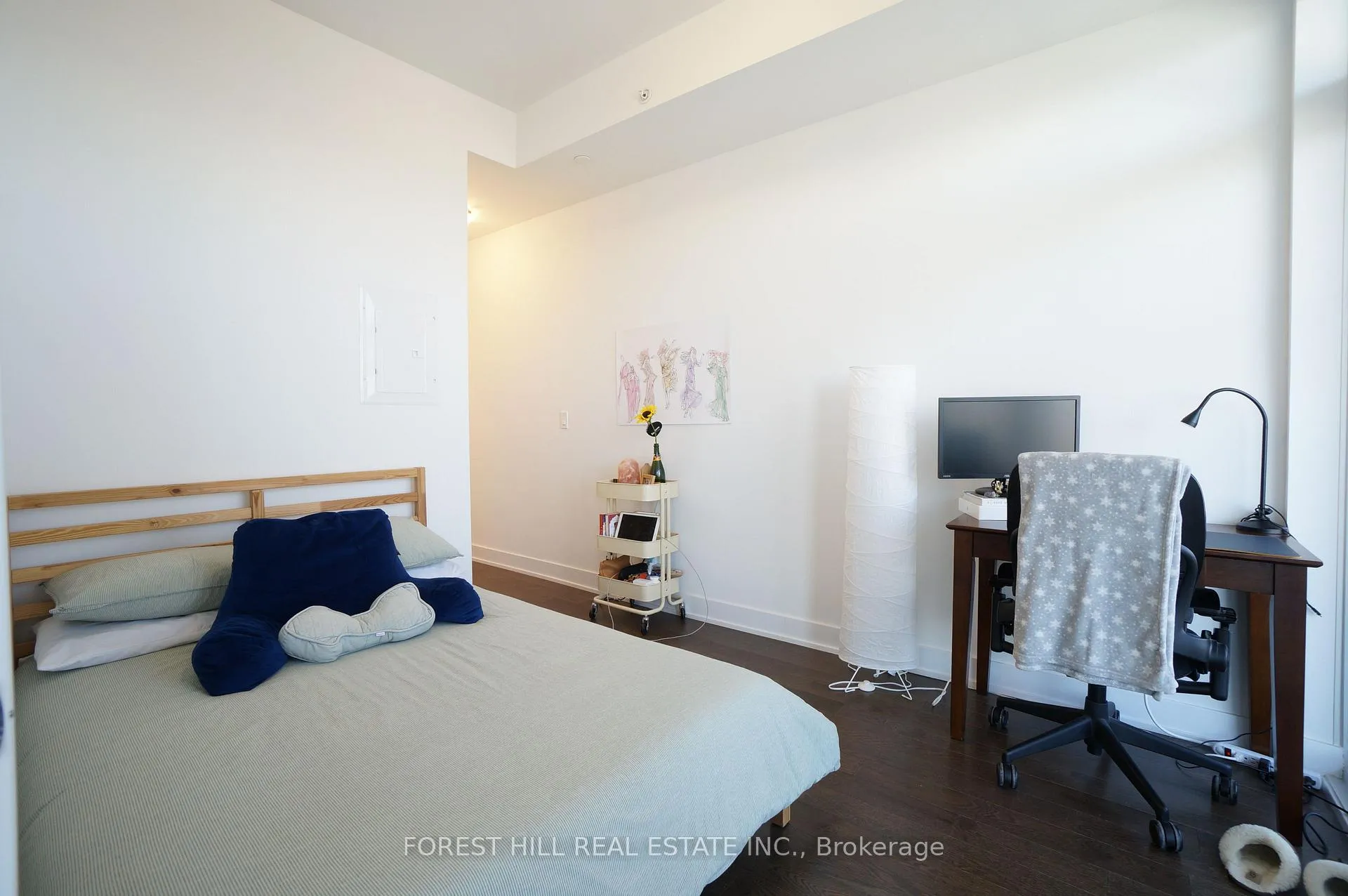 Photo 6 of Unit 2401, 181 Bedford Road, Toronto, The Annex — HOMEH