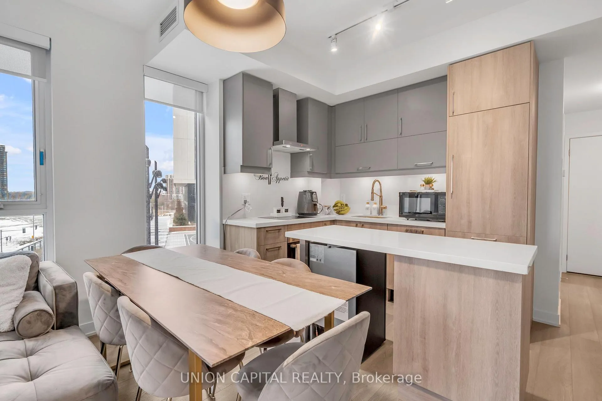 Photo 15 of Unit 627, 8119 Birchmount Road, Markham, Unionville — HOMEH