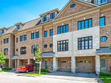 Photo 2 of 15 Powseland Crescent W, Vaughan, West Woodbridge — HOMEH