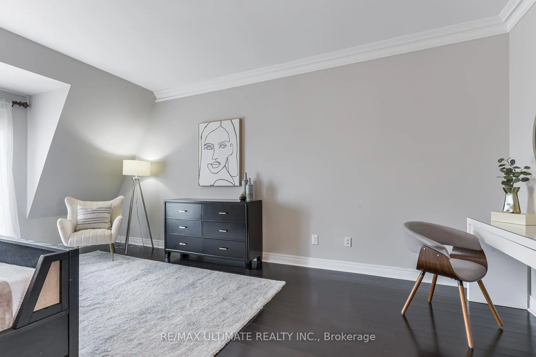 Photo 10 of 15 Powseland Crescent W, Vaughan, West Woodbridge — HOMEH