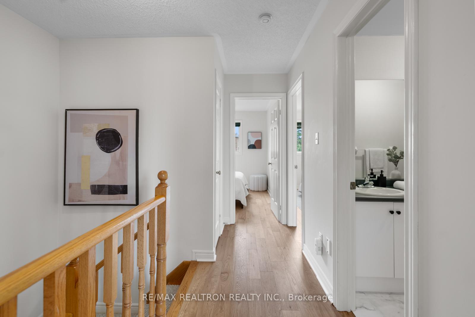 Photo 24 of 47 Coolspring Crescent, Caledon, Bolton East — HOMEH