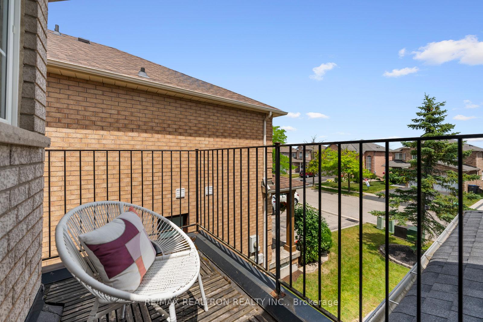 Photo 31 of 47 Coolspring Crescent, Caledon, Bolton East — HOMEH