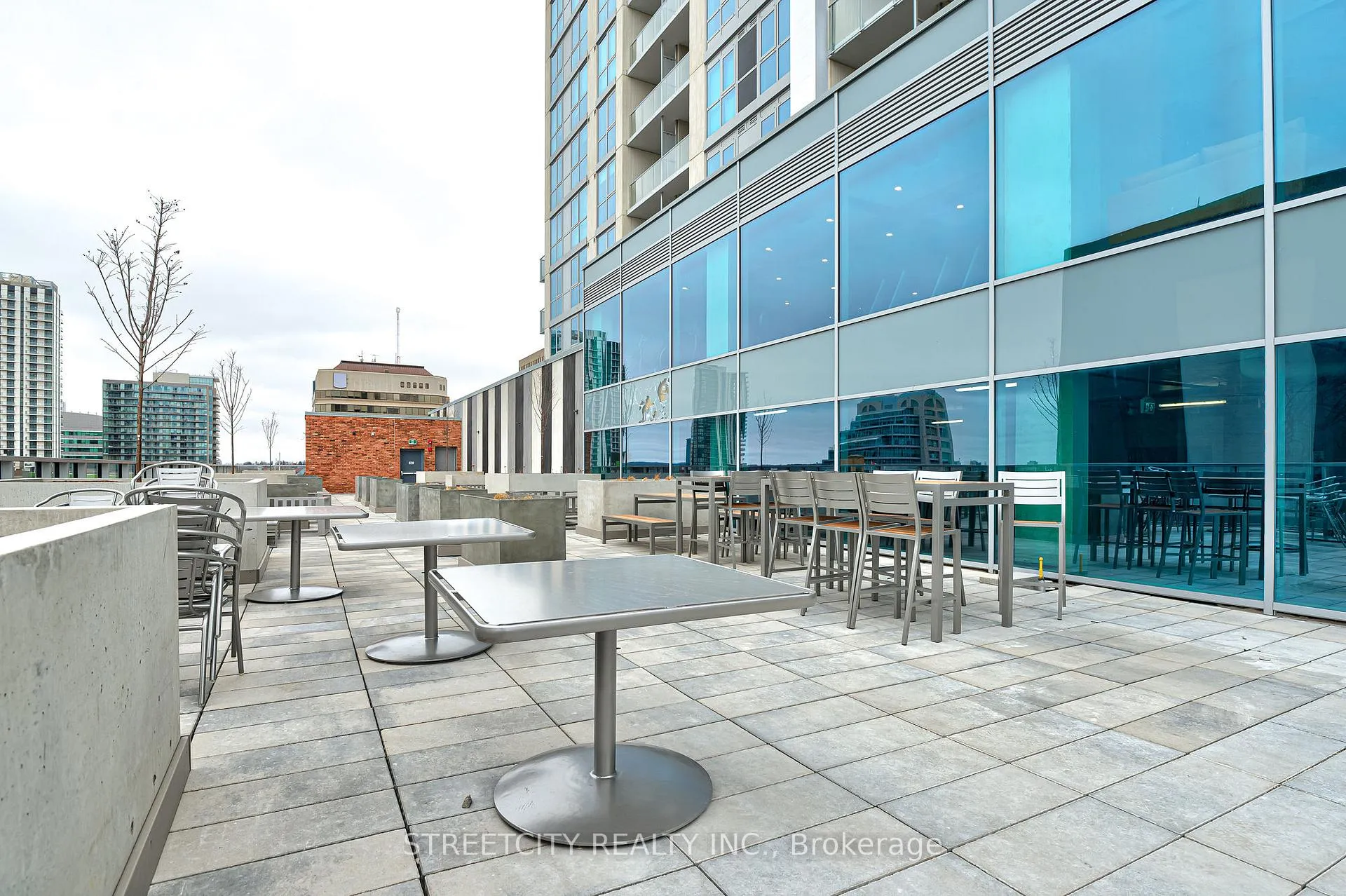 Photo 10 of Unit 802, 60 Frederick Street, Kitchener, City Commercial Core — HOMEH