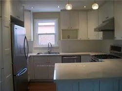 Photo 4 of 43 Rothsay Avenue, Etobicoke, Stonegate-Queensway — HOMEH