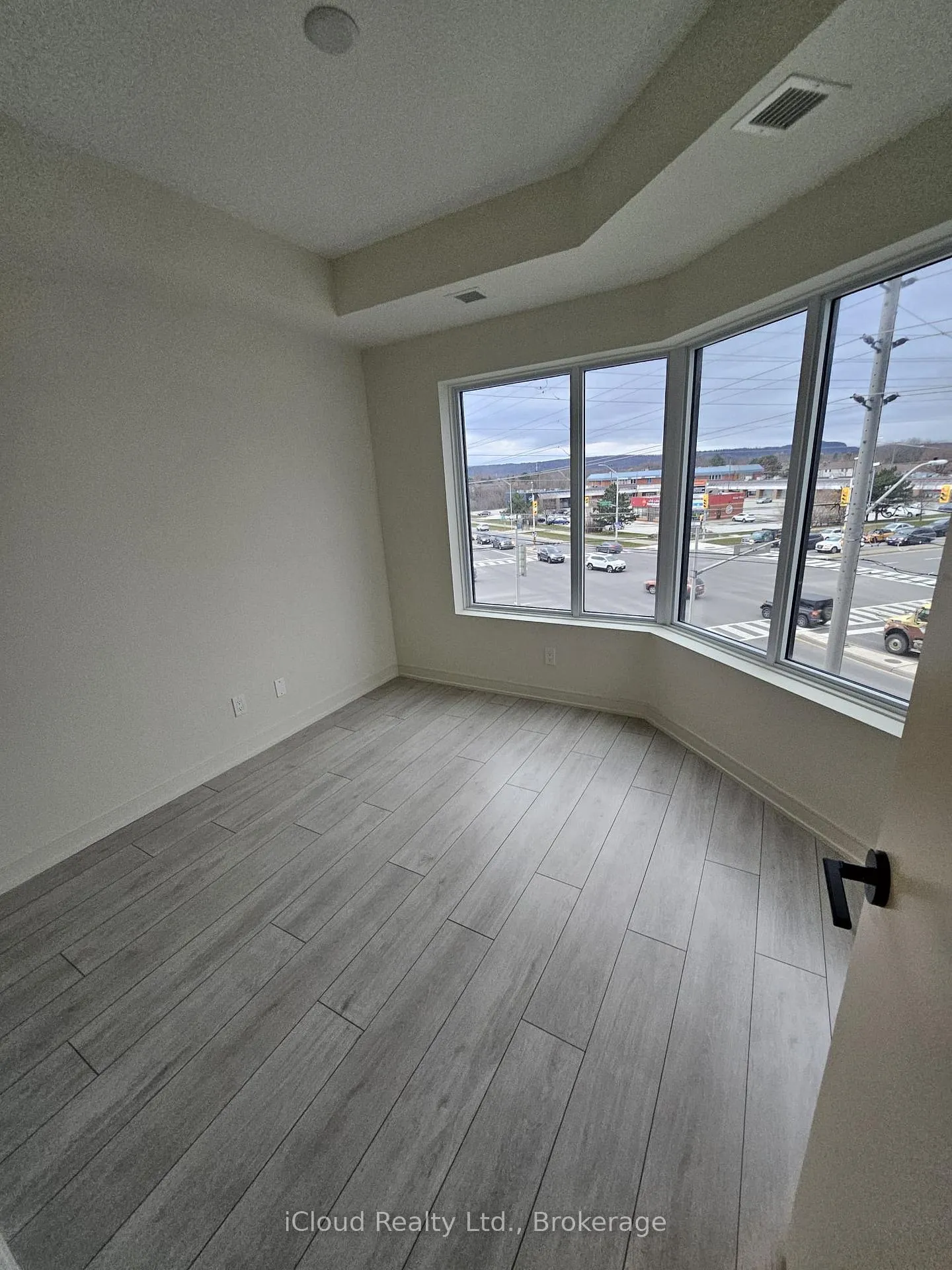 Photo 7 of Unit 302, 8020 Derry Road, Milton, Coates — HOMEH