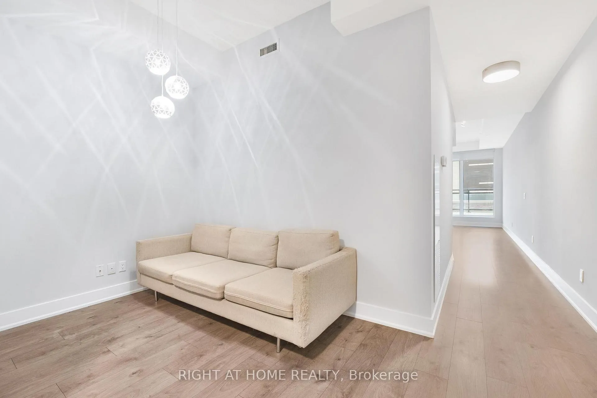 Photo 8 of Unit 313, 180 Enterprise Boulevard, Markham, Unionville — HOMEH